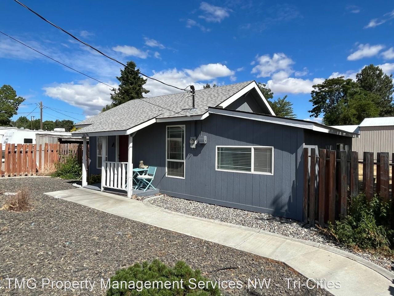 5676 Deer St - Photo 2 of 4