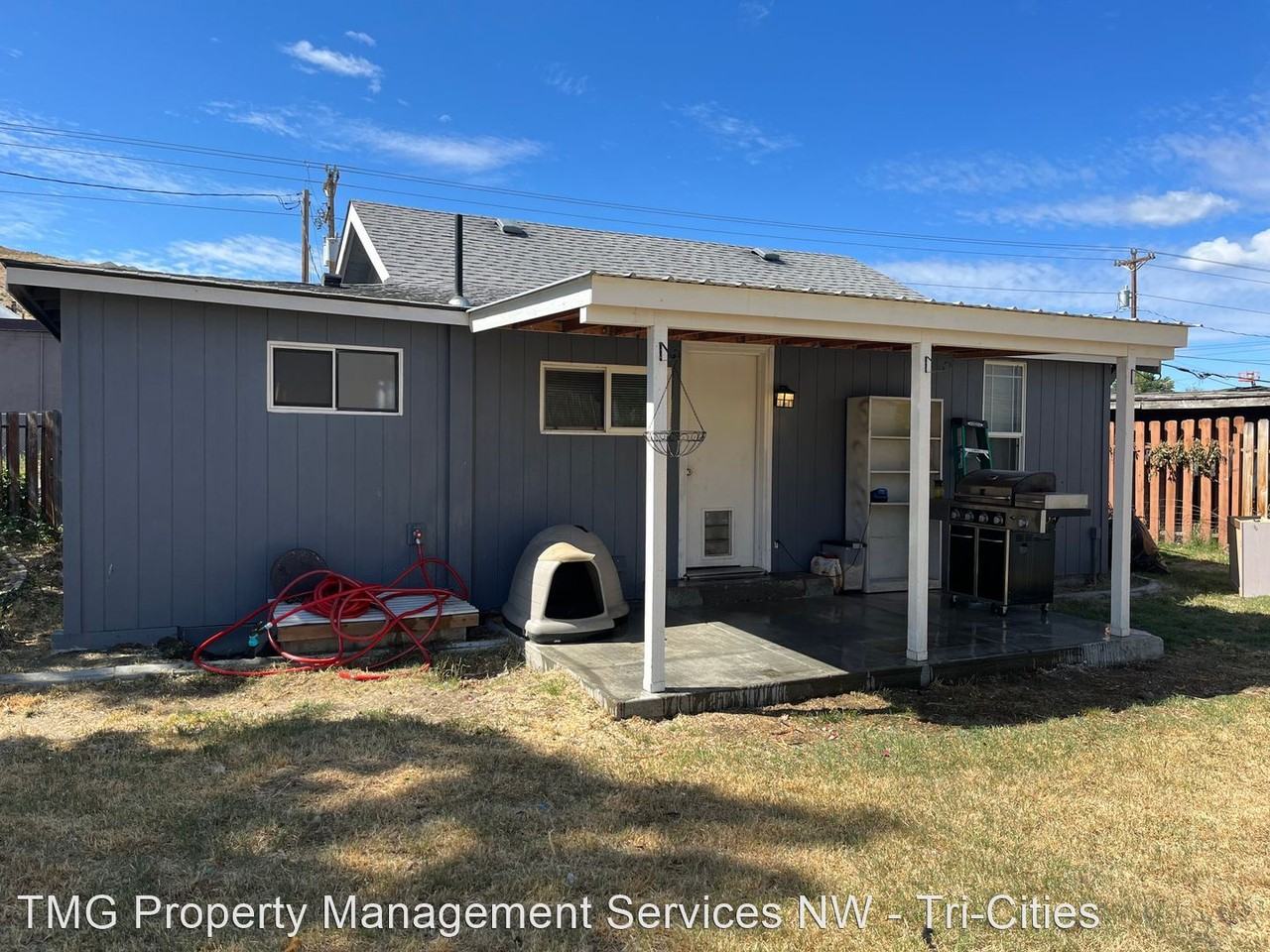 5676 Deer St - Photo 3 of 4