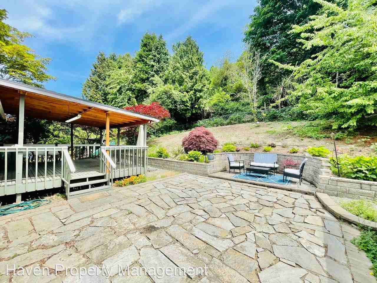 5614 17th Ave Sw - Photo 2 of 26