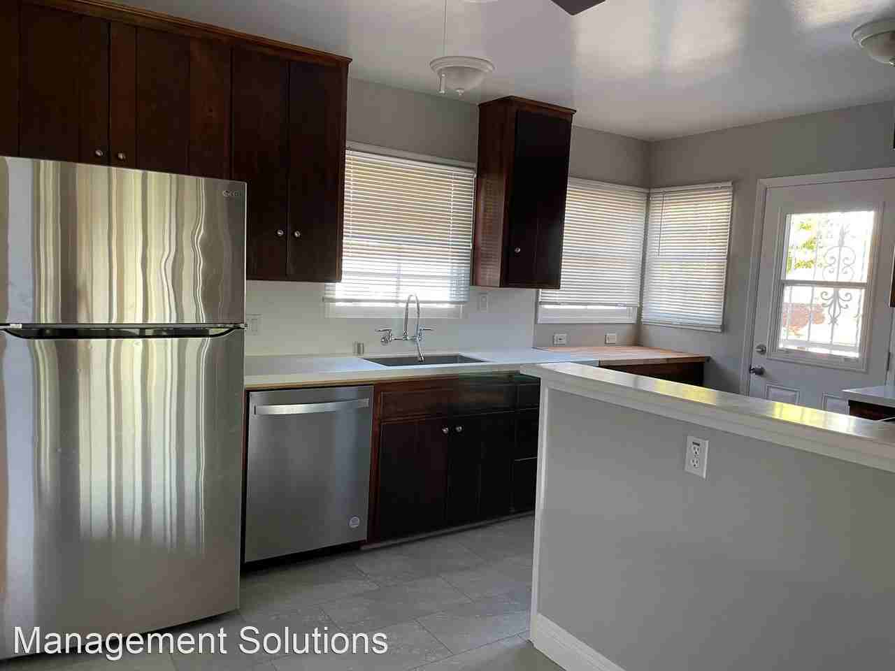 4990 Elsa Rd - Photo 3 of 16