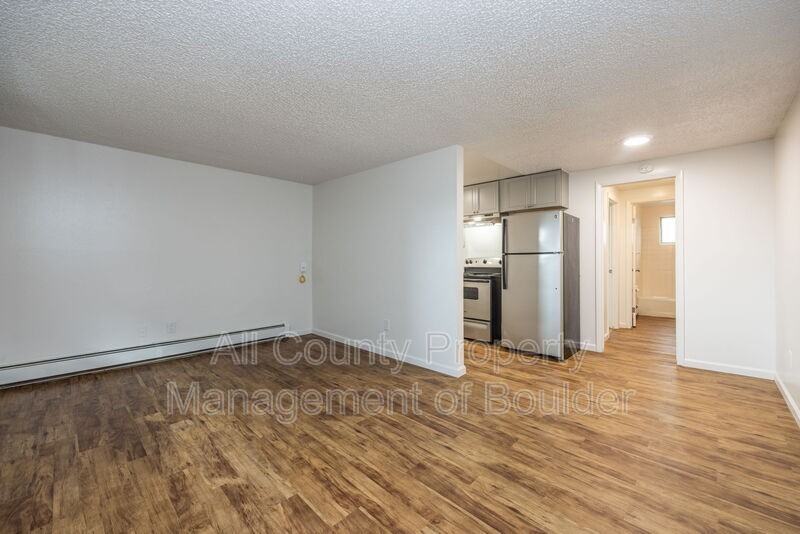 1353 Coffman St #1 - Photo 6 of 12