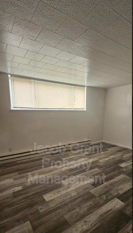 298 W 17th St #294 - Photo 3 of 11