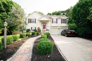 712 Sage Hill Dr - Photo 1 of 1