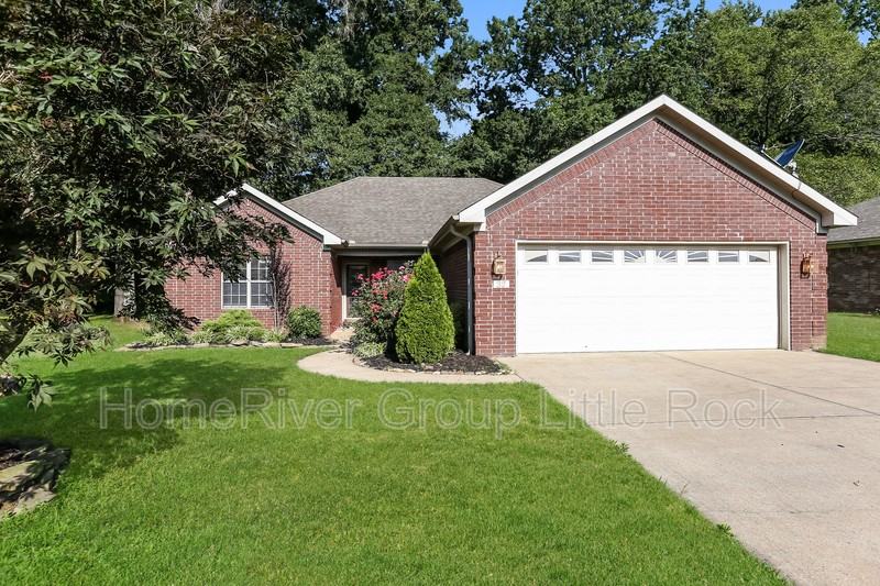 32 Whispering Wind Cir - Photo 2 of 21