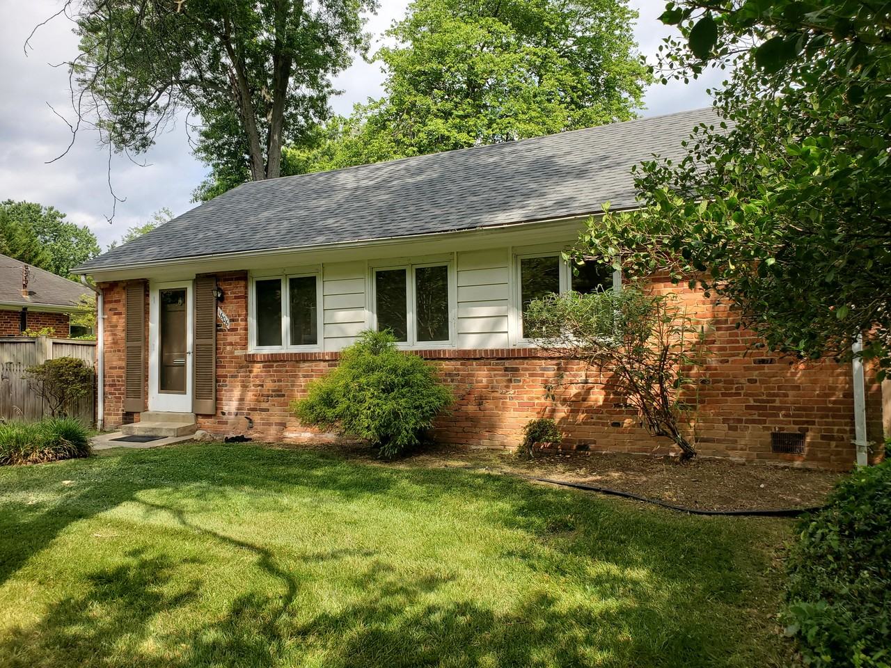 1606 Lafayette Dr - Photo 2 of 22