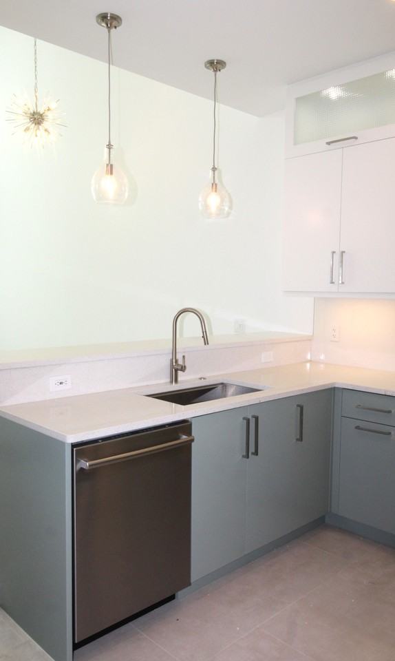 941 N Osprey Ave - Photo 3 of 22