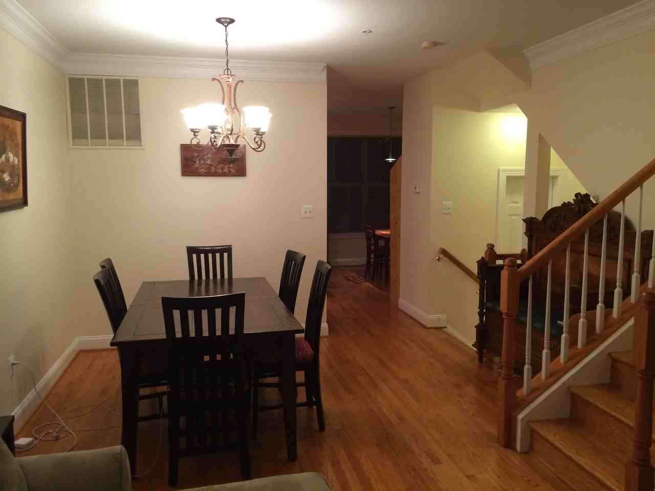 1910 N Adams St - Photo 2 of 13