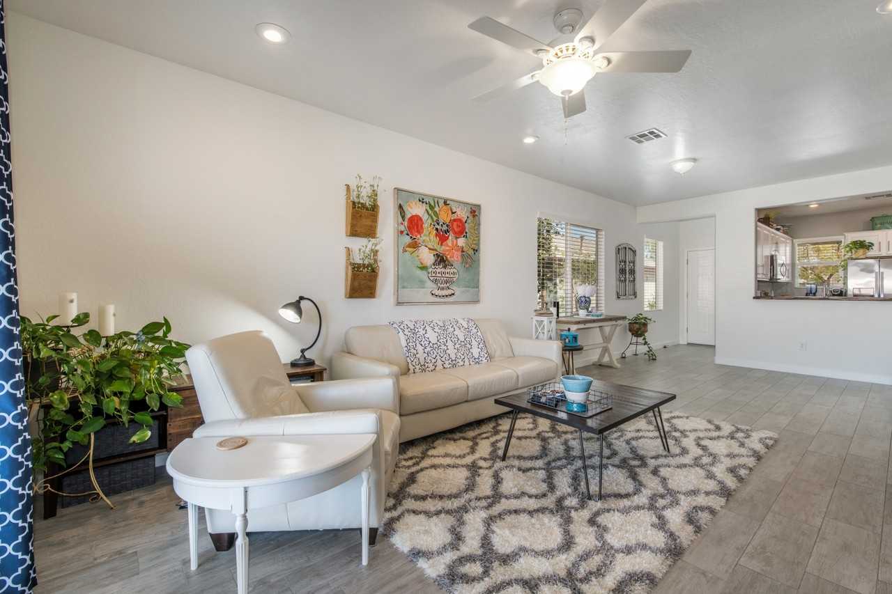 2611 Anani Rd - Photo 3 of 23