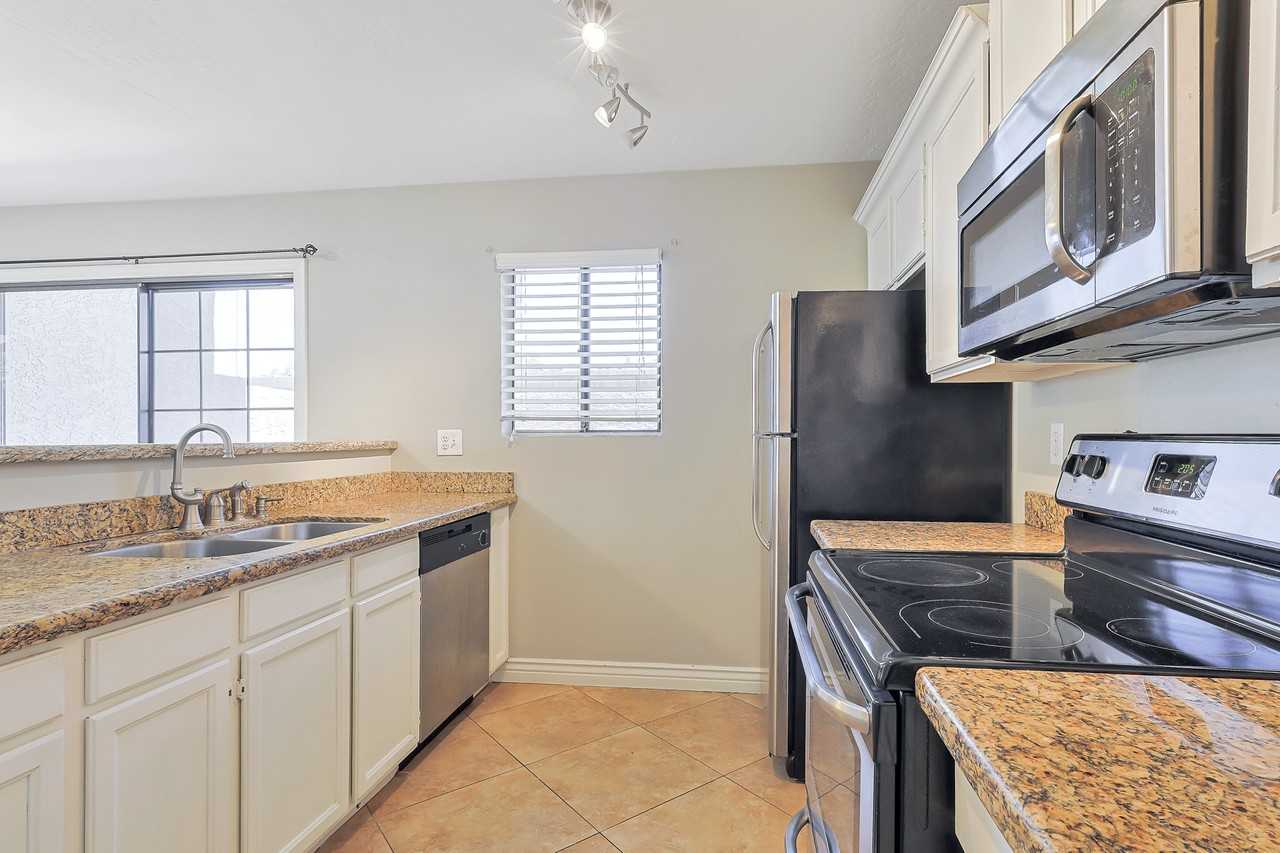 533 West Guadalupe Road #1004 - Photo 7 of 15