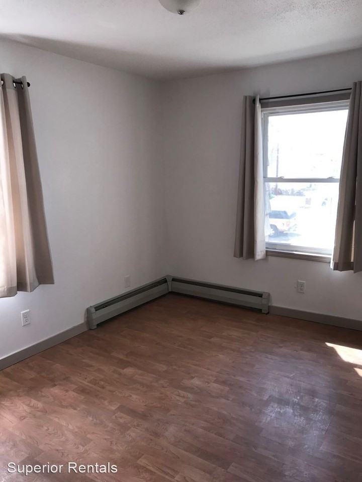 401 N. 1St St - Photo 3 of 8