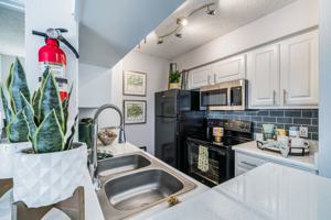 featured image of 270 El Dorado Blvd