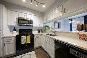 featured image of 4545 Louetta Rd