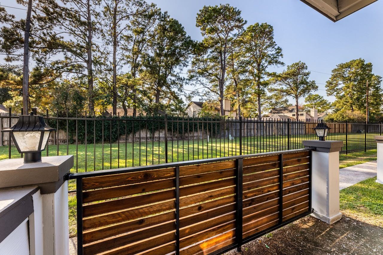 The Gibson - Photo 6 of 32