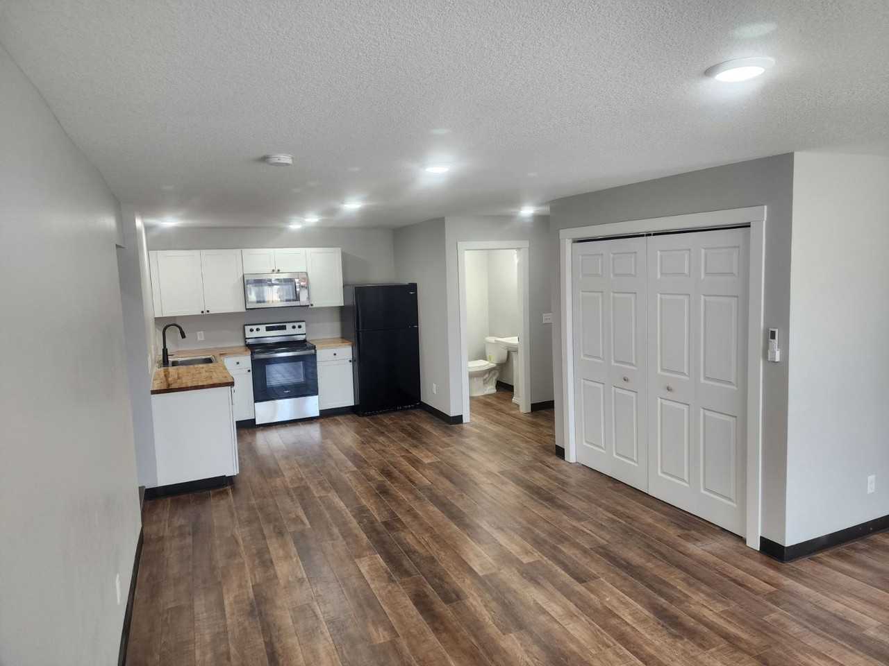 1245 14th Ave #1 - Photo 5 of 7