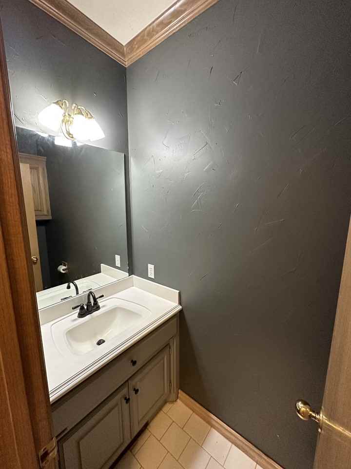 6308 North Bryant Court - Photo 7 of 23