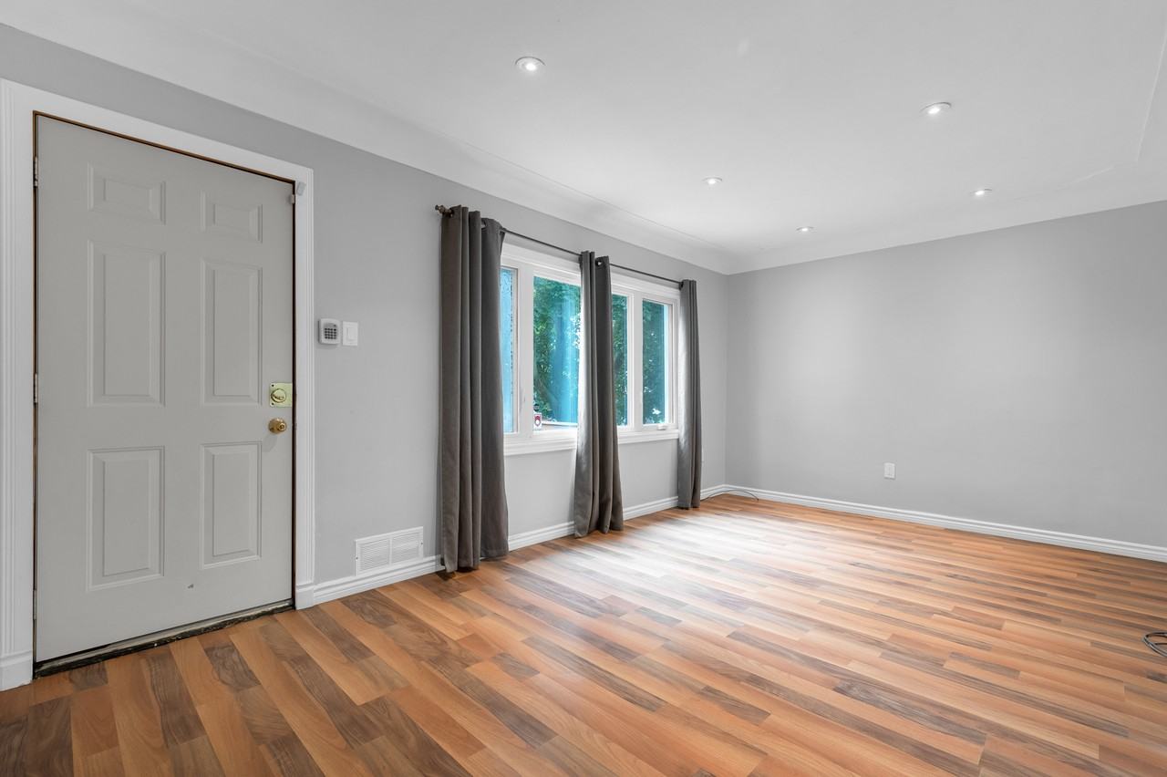50 East 24th Street #1 - Photo 2 of 16