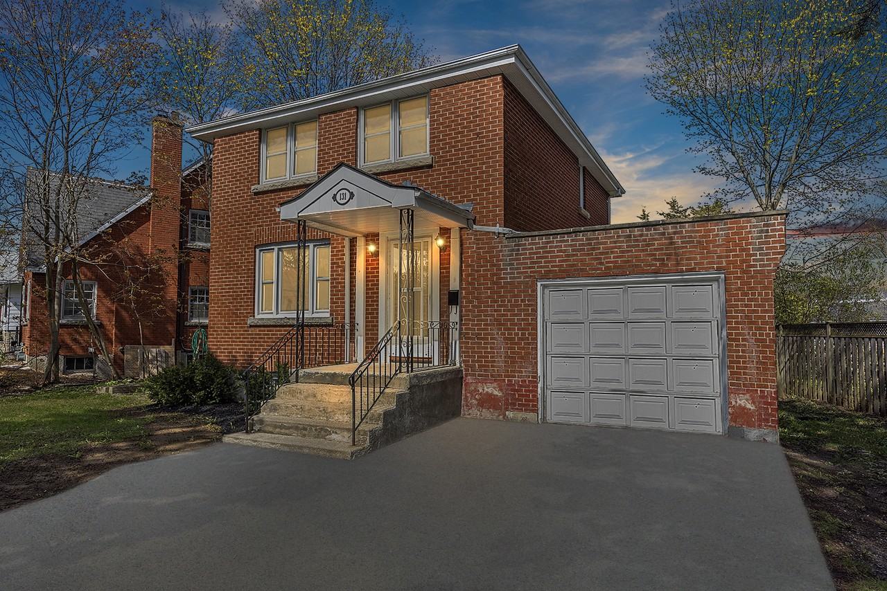 131 Churchill Cres, Kingston, ON K7L 4N3 3 Bedroom Apartment for 2,800