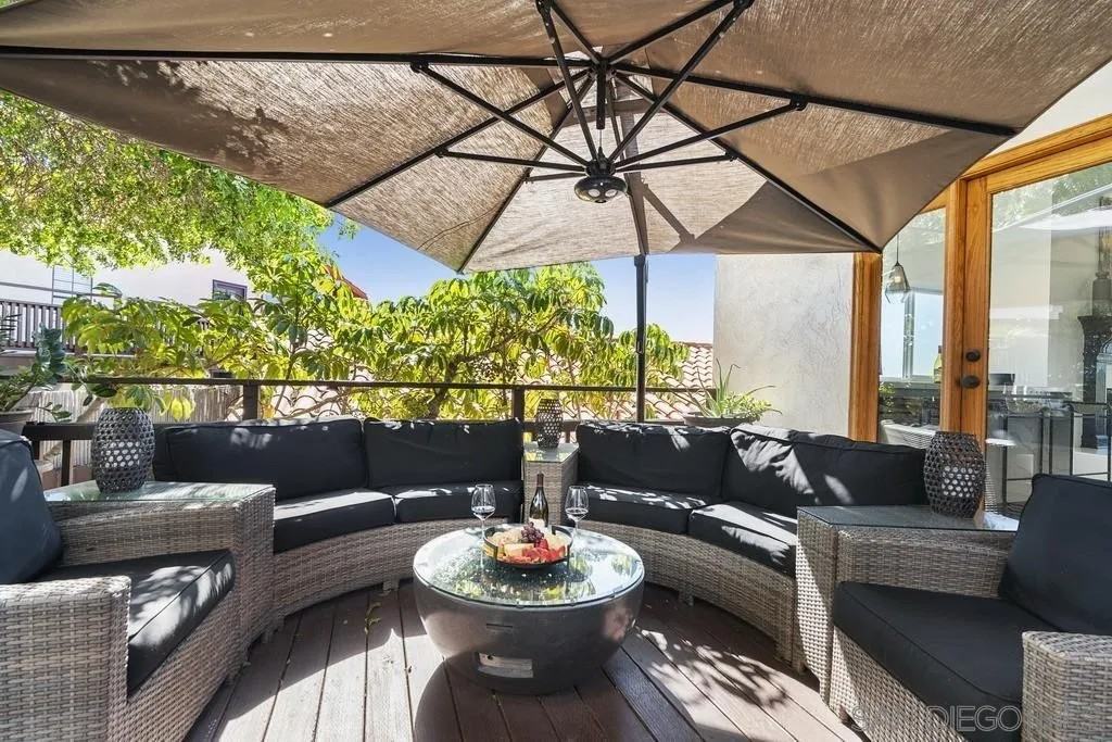 4022 Ampudia Street - Photo 2 of 33