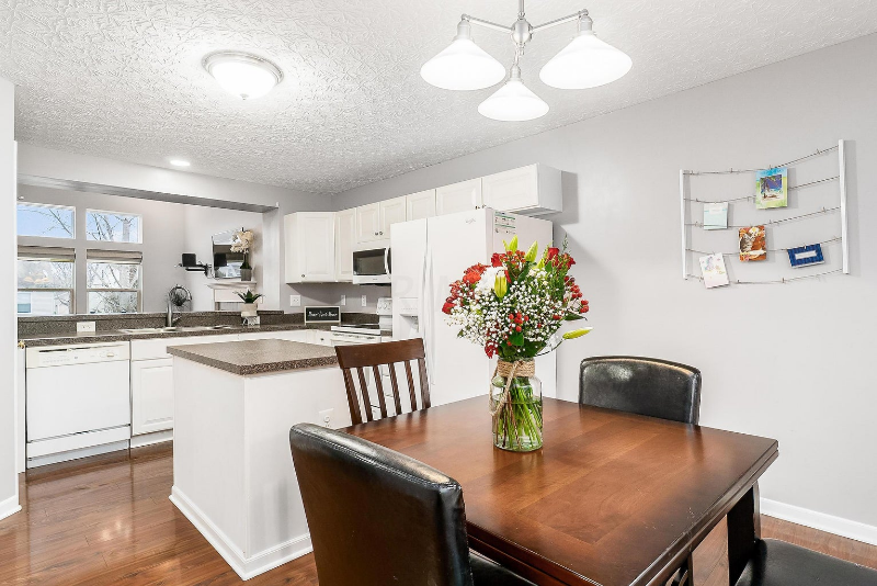 9204 Cambrian Commons Dr - Photo 3 of 20