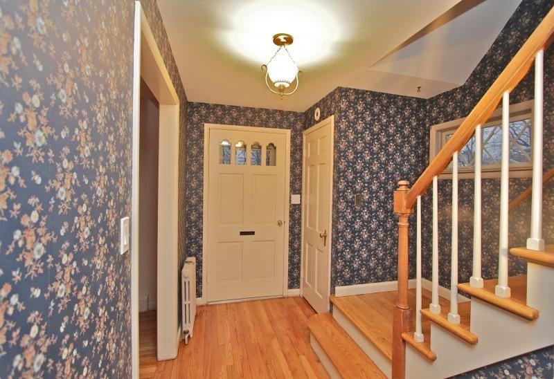 356 William St - Photo 3 of 21