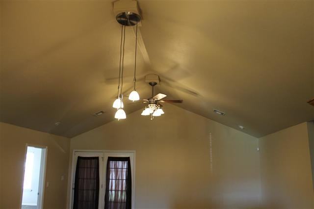 205 Glover Cir #1 - Photo 4 of 32
