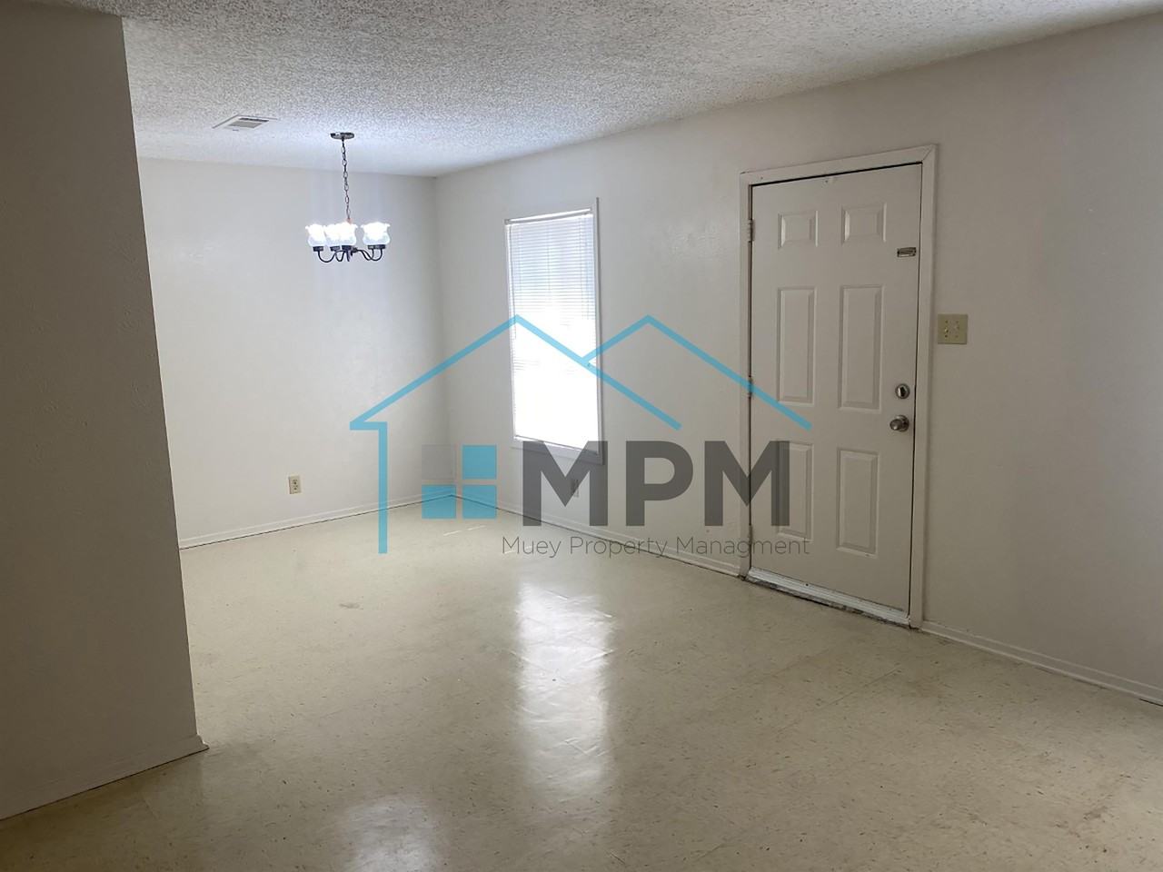 48B Colonial Dr #2 - Photo 4 of 11