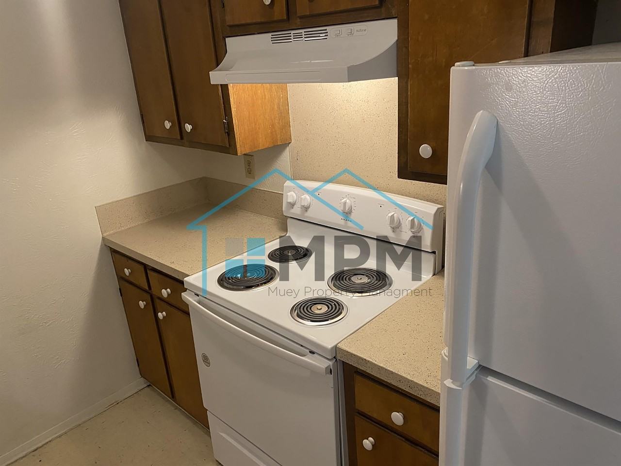 48B Colonial Dr #2 - Photo 5 of 11