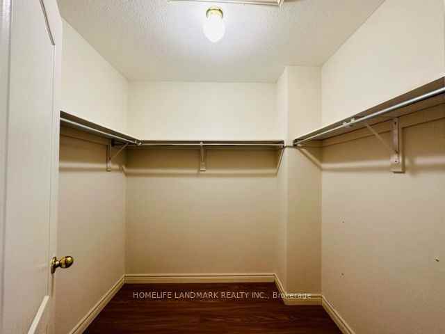 18 Cedarcrest Crescent #None - Photo 3 of 6