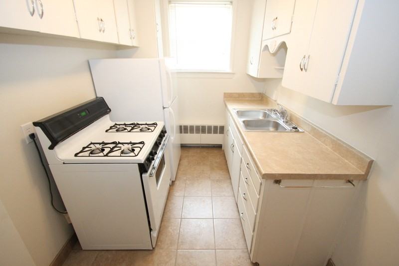 4727 Cass St #15 - Photo 2 of 9