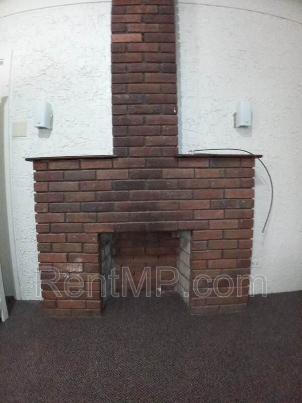 1019 E Broadway St - Photo 3 of 8