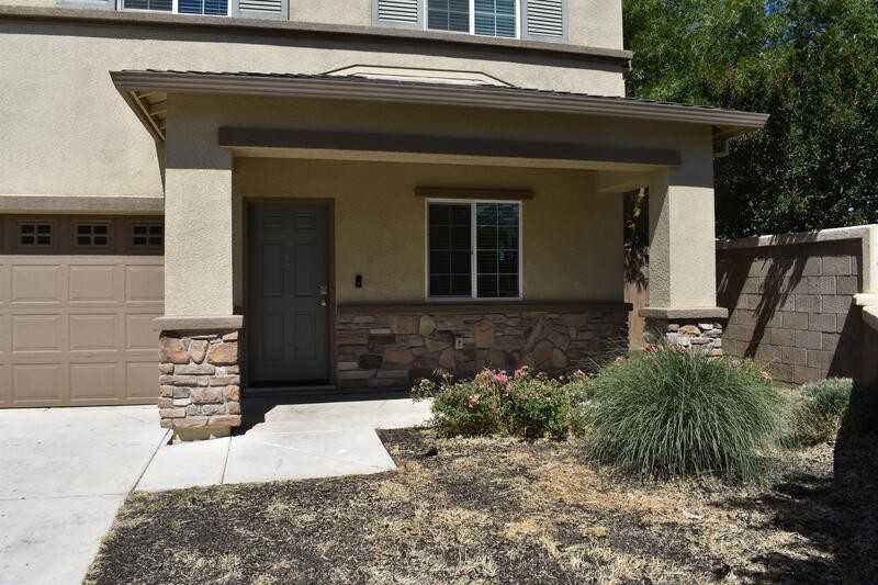 4297 Freemark Ave - Photo 2 of 36