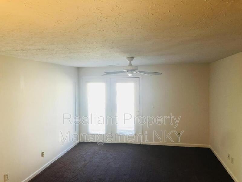 624 Friars Ln #7 - Photo 2 of 36