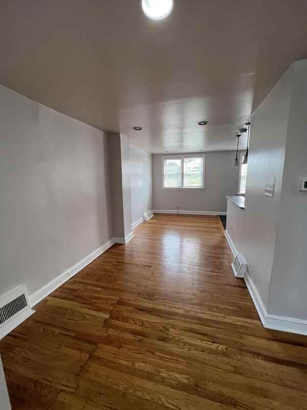 1352 Farrington Rd - Photo 3 of 20