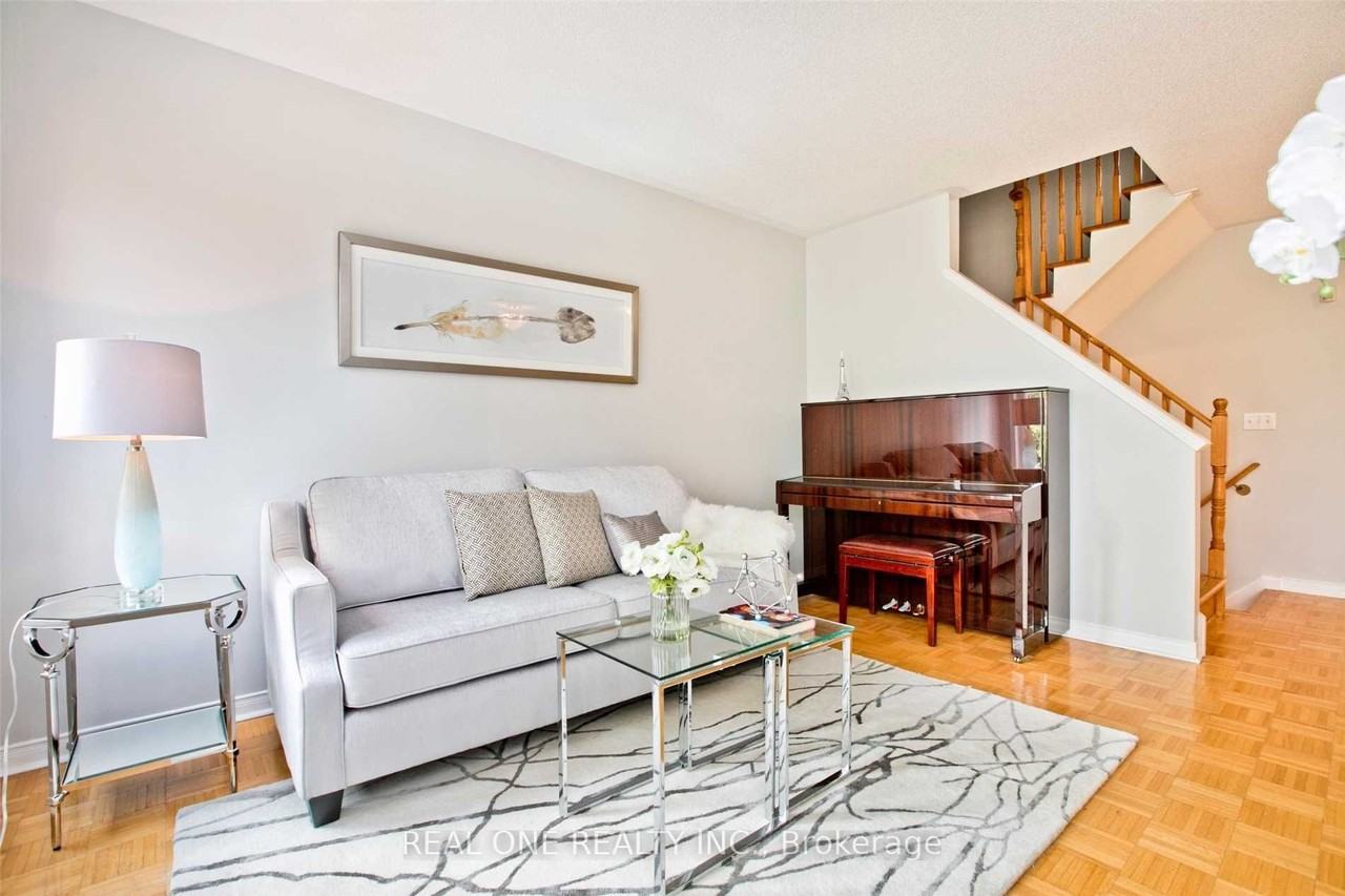 39 Silver Stream Avenue #None - Photo 2 of 6