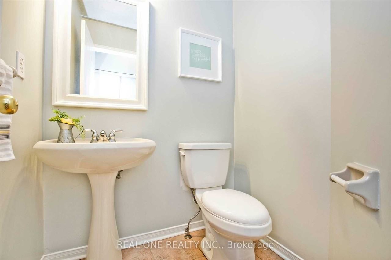 39 Silver Stream Avenue #None - Photo 3 of 6