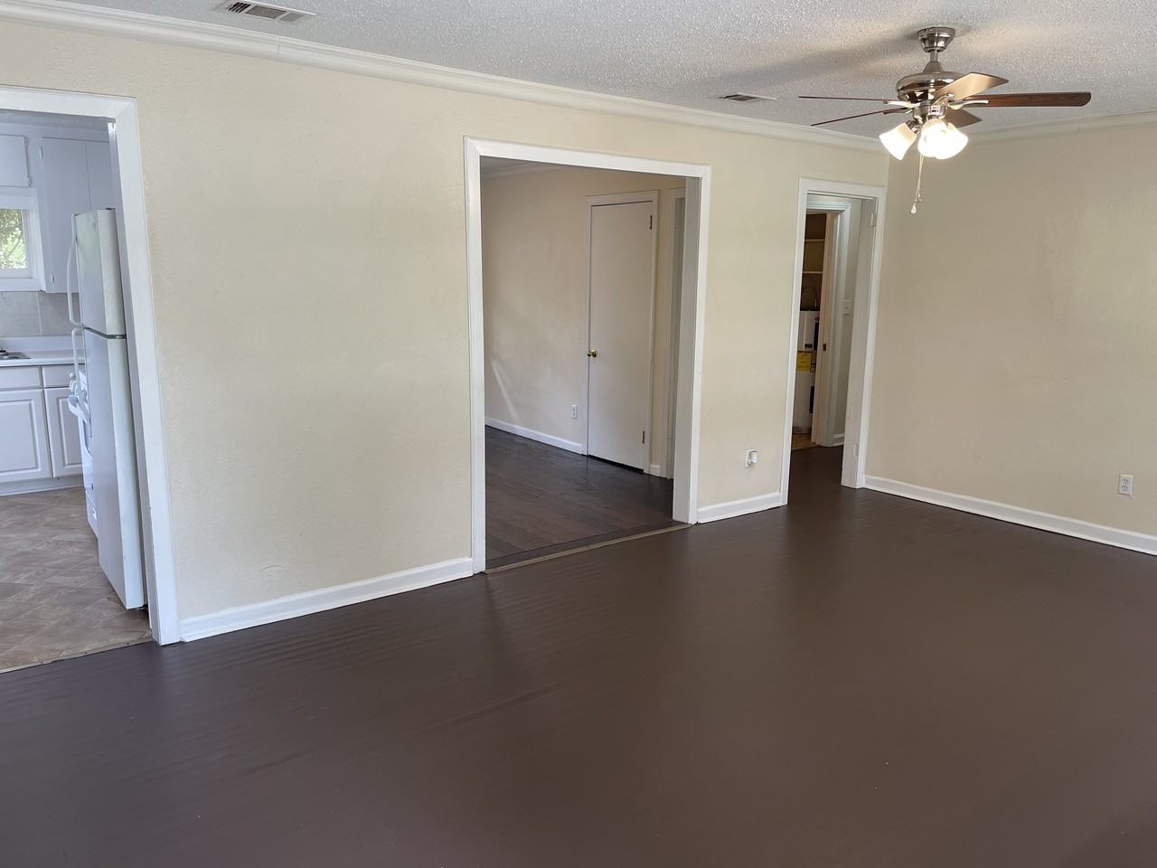 131 Manchester Street - Photo 2 of 8