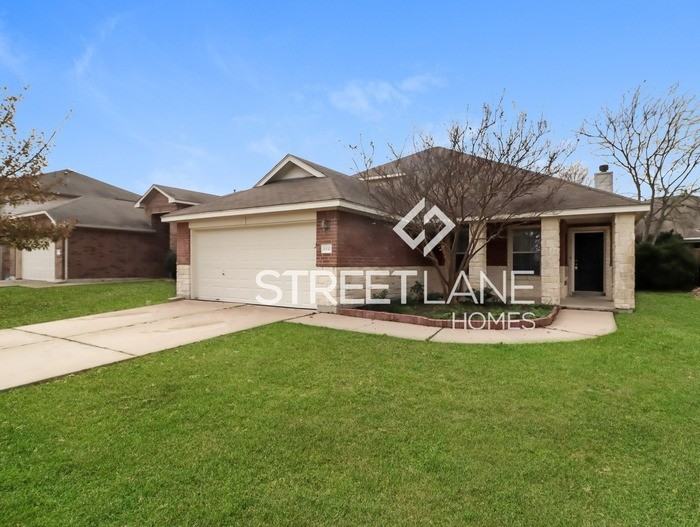 1532 Tonia Loop - Photo 2 of 16
