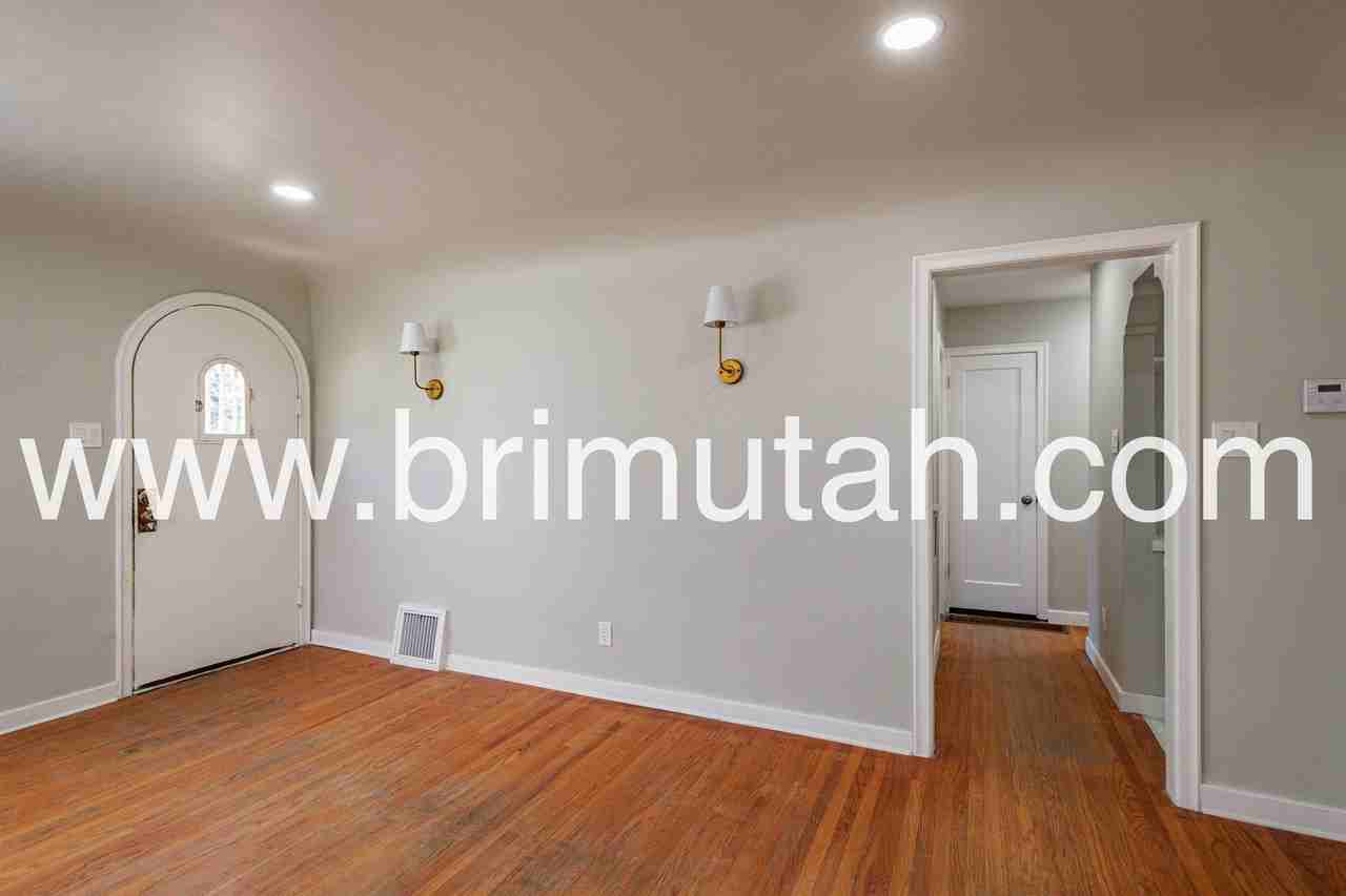 755 E Princeton Ave #755 - Photo 4 of 22