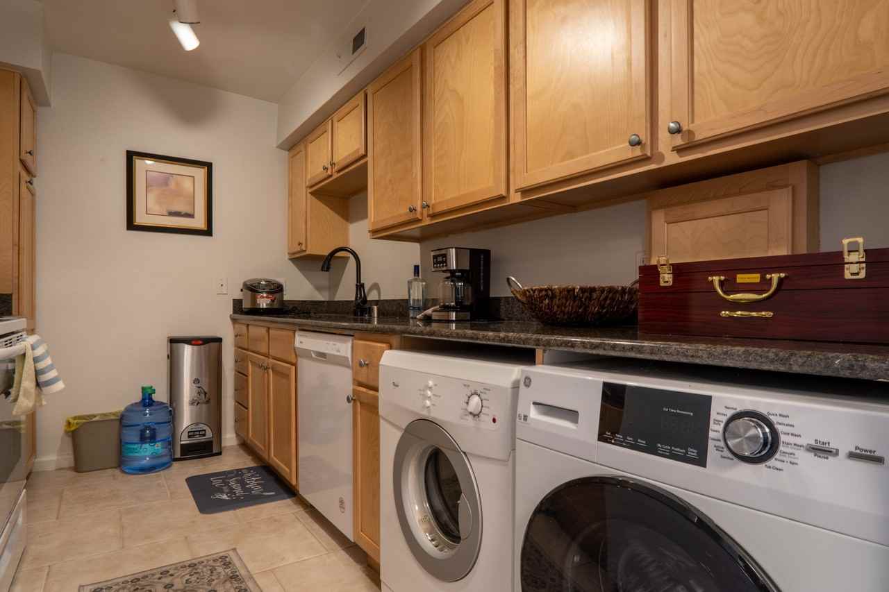 2855 Geary Place 3215 - 1 #1 - Photo 4 of 27
