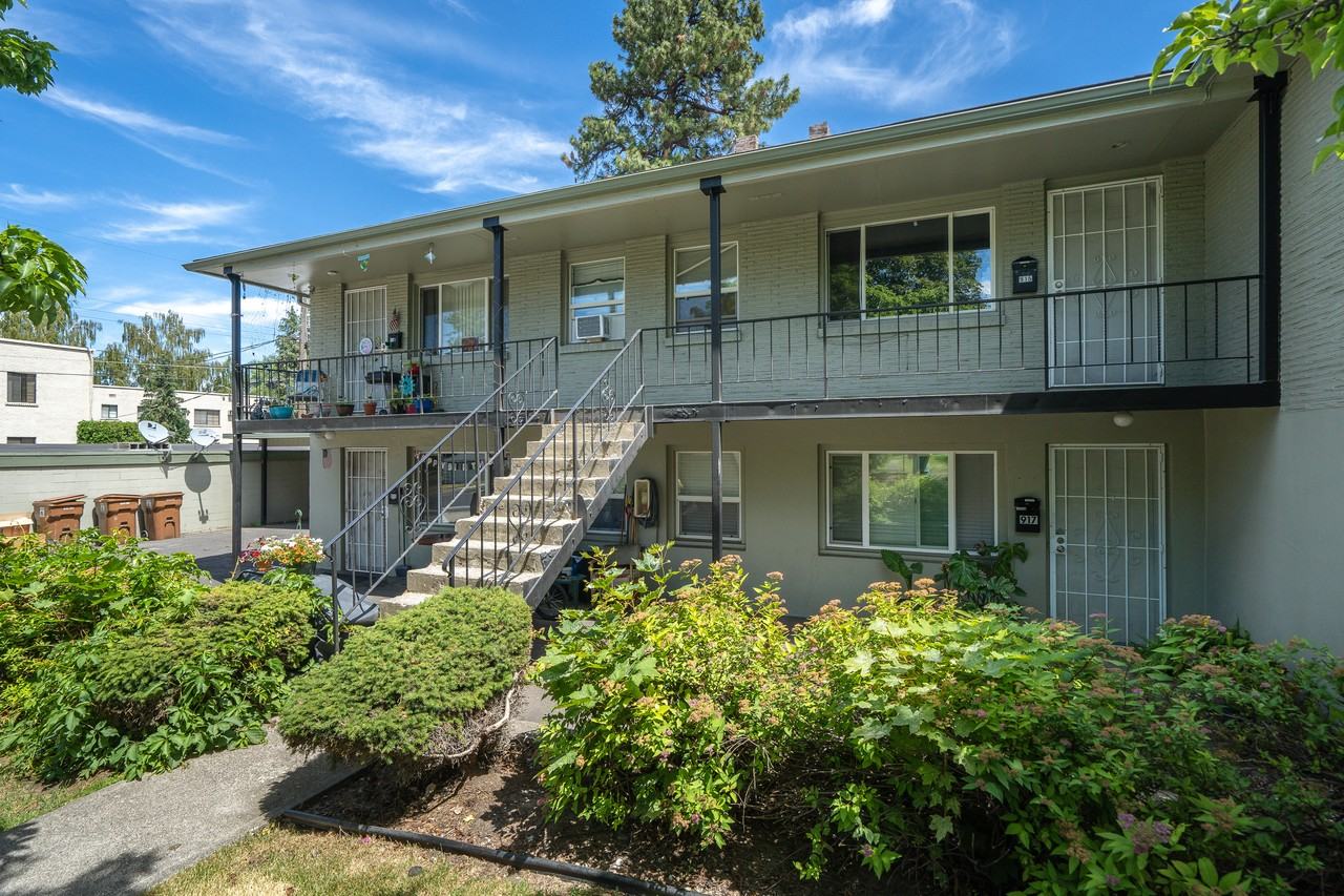10th Avenue Apartments 915 South Walnut Street 915, Spokane, WA