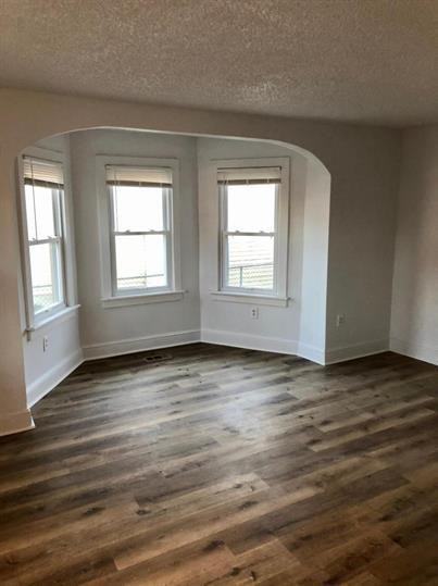 21 E Jefferson St #A - Photo 2 of 6