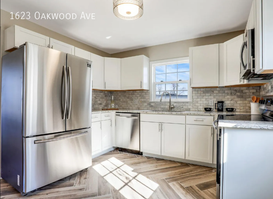 1623 Oakwood Ave - Photo 3 of 27