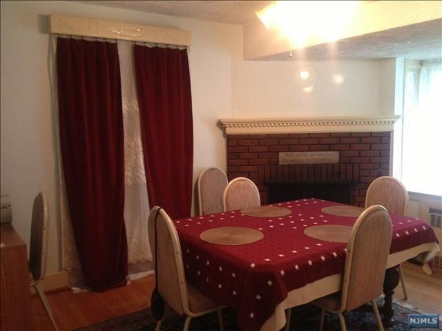 21 Adams Terrace - Photo 2 of 12