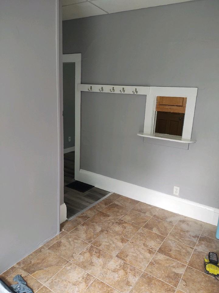 1304 N Lee St #NA - Photo 3 of 11