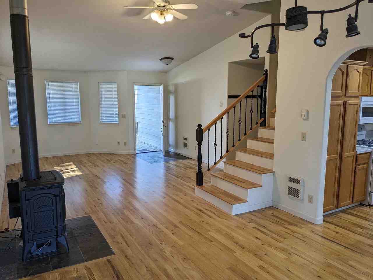 612 E 10th Ave NA, Post Falls, ID 83854 3 Bedroom House for 2,400