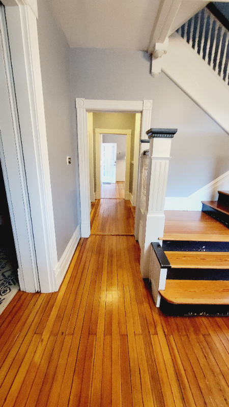 1003 Rivermont Ave - Photo 6 of 35