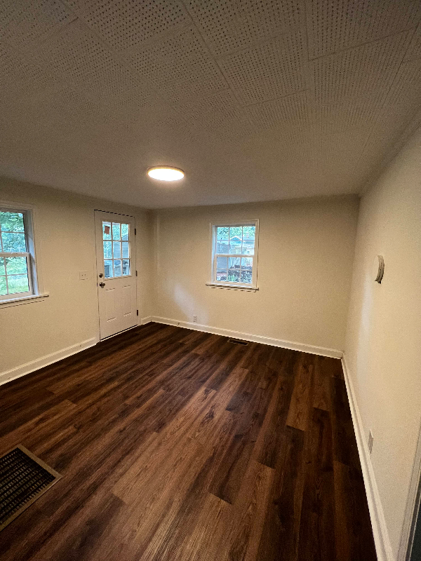 4145B Lexwin Ave - Photo 2 of 6