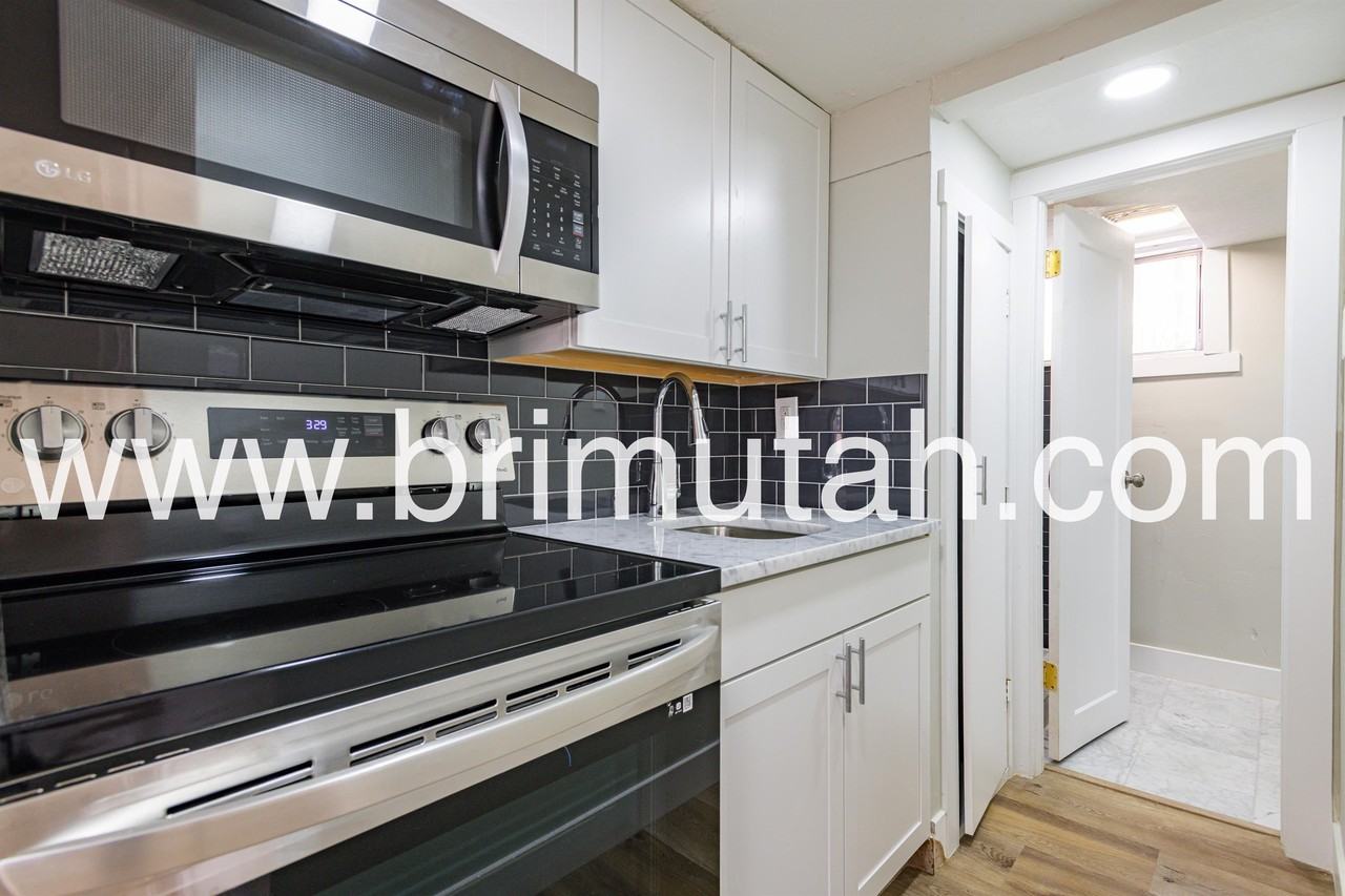753 E Princeton Ave #753 - Photo 4 of 20