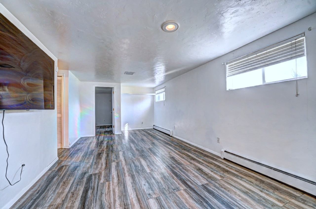 2801 Hall Ave #1 - Photo 7 of 12