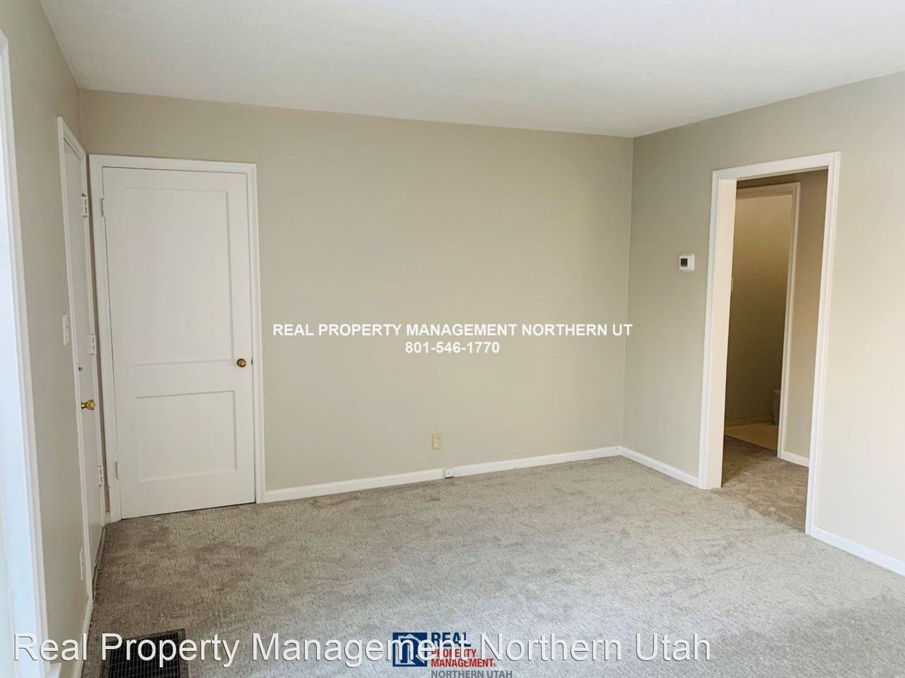 1659 20th St - Photo 2 of 16